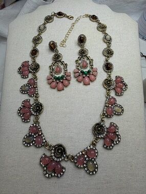 Art Deco Inspired Pink and Gold Necklace and pierced Earring Set
